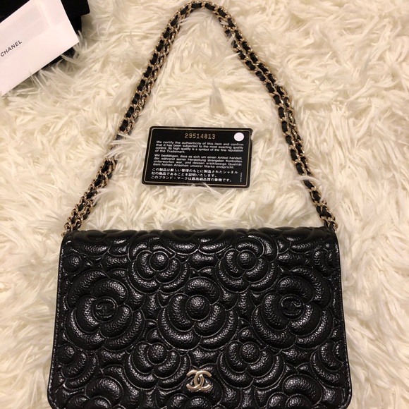 Chanel Camellia Wallet On Chain (extra pictures) sold - Picture 6 of 13
